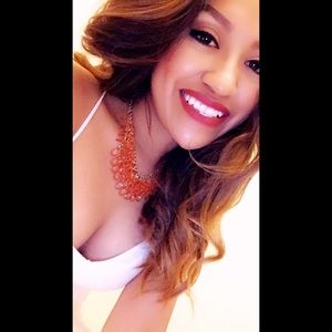 Meet your Posher, Jessica